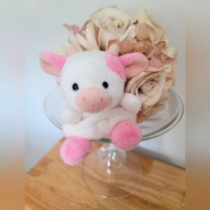Pink and white Palm Pal Cow